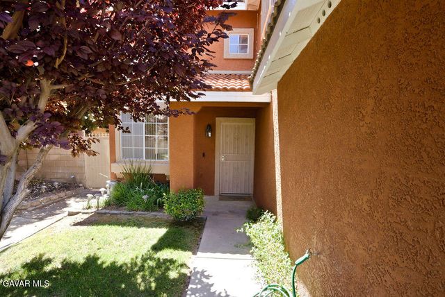 44103 Sundance Court, Lancaster, CA 93535