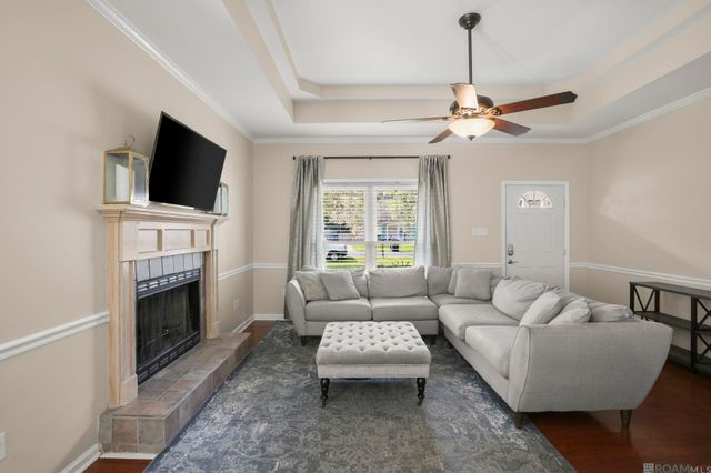 17613 Barrett Ln, Baton Rouge, LA 70817