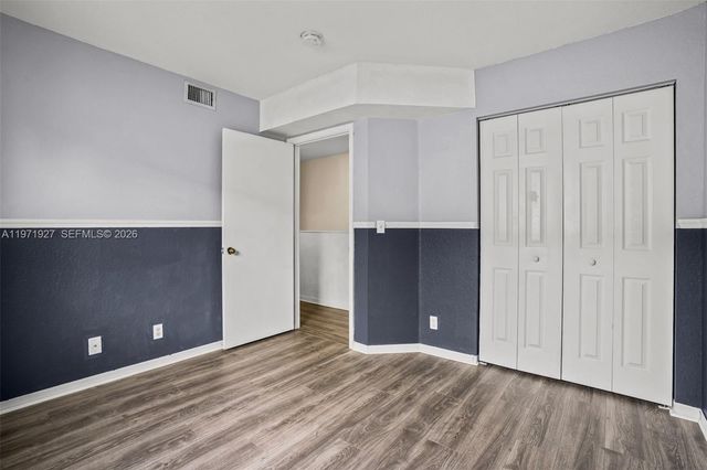 2167 Hacienda Ter 2167, Weston, FL 33327