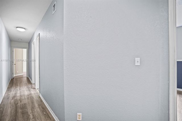 2167 Hacienda Ter 2167, Weston, FL 33327