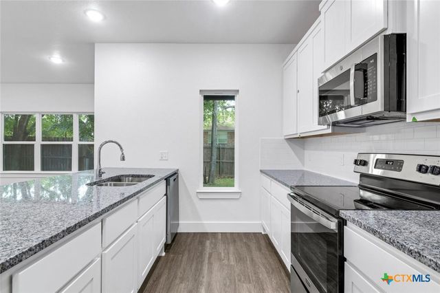1912 Royal Loop, Belton, TX 76513