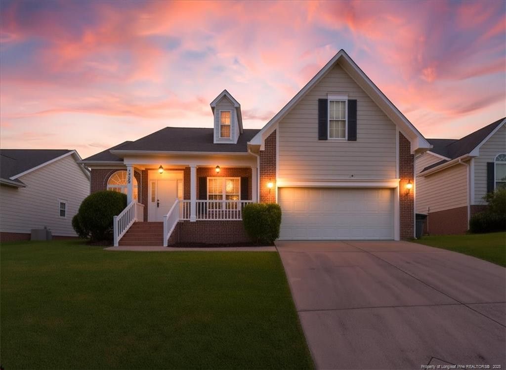 1607 Stonewood Drive, Fayetteville, NC 28306