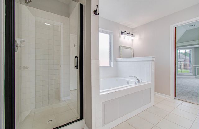 2205 Ocean Point Court, Pearland, TX 77584