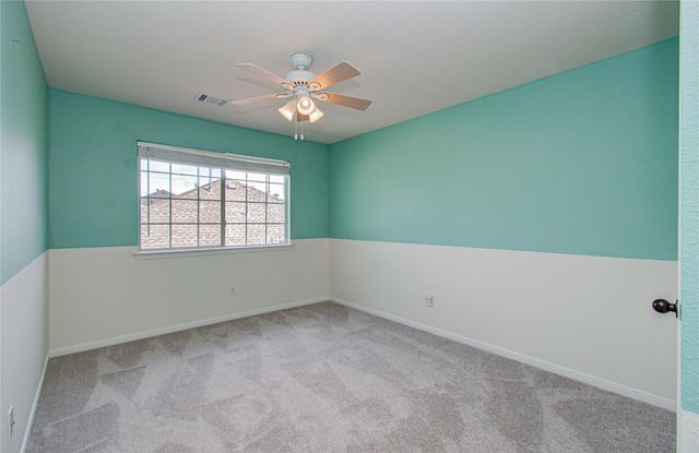 2205 Ocean Point Court, Pearland, TX 77584