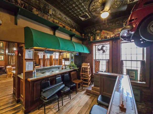 419 E Moore Avenue, Terrell, TX 75160