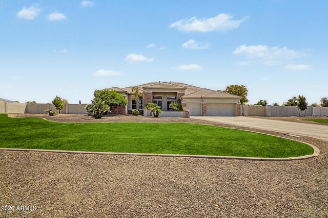 18209 W NORTH Court, Waddell, AZ 85355