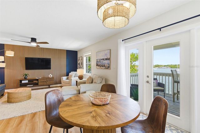 201 POMPANO DRIVE SE C furnished, St Petersburg, FL 33705