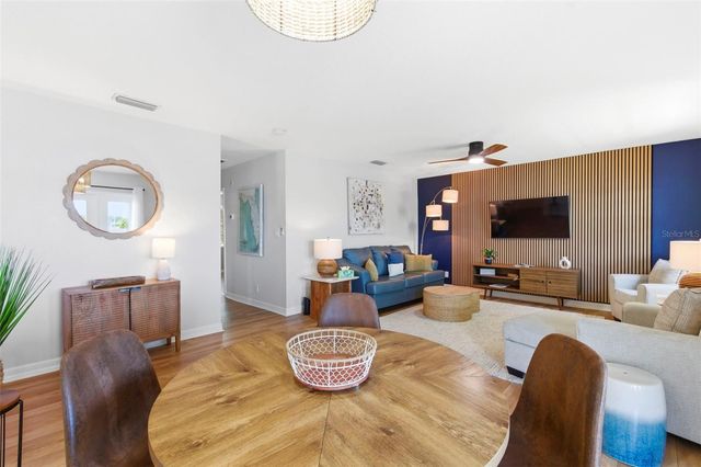201 POMPANO DRIVE SE C furnished, St Petersburg, FL 33705