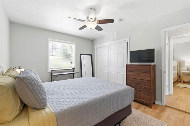 201 POMPANO DRIVE SE C furnished, St Petersburg, FL 33705