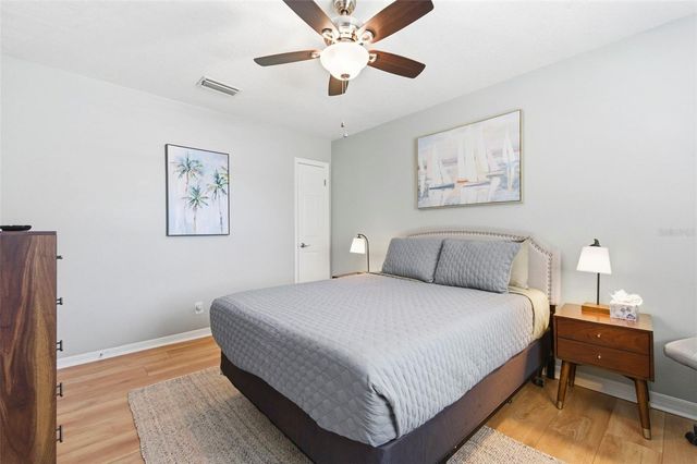 201 POMPANO DRIVE SE C furnished, St Petersburg, FL 33705