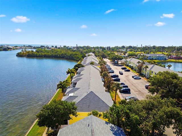 201 POMPANO DRIVE SE C furnished, St Petersburg, FL 33705