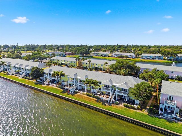 201 POMPANO DRIVE SE C furnished, St Petersburg, FL 33705