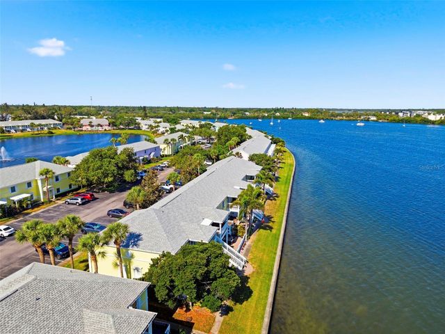 201 POMPANO DRIVE SE C furnished, St Petersburg, FL 33705