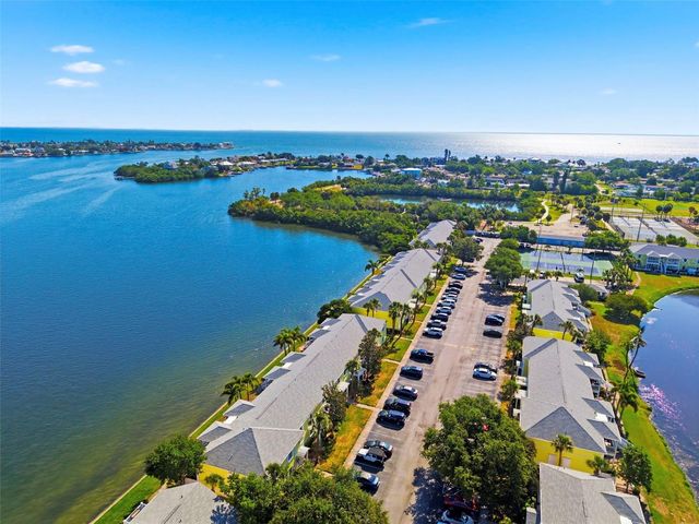 201 POMPANO DRIVE SE C furnished, St Petersburg, FL 33705