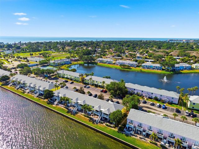 201 POMPANO DRIVE SE C furnished, St Petersburg, FL 33705