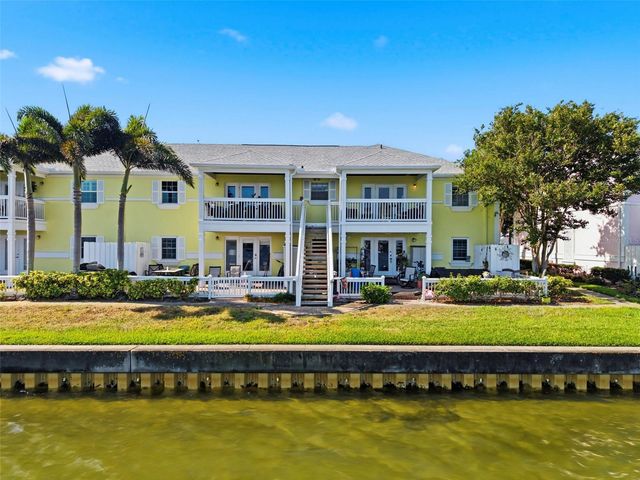 201 POMPANO DRIVE SE C furnished, St Petersburg, FL 33705
