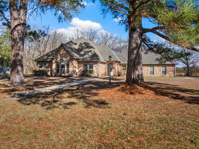 75 Private Road 4208, Mt Pleasant, TX 75455