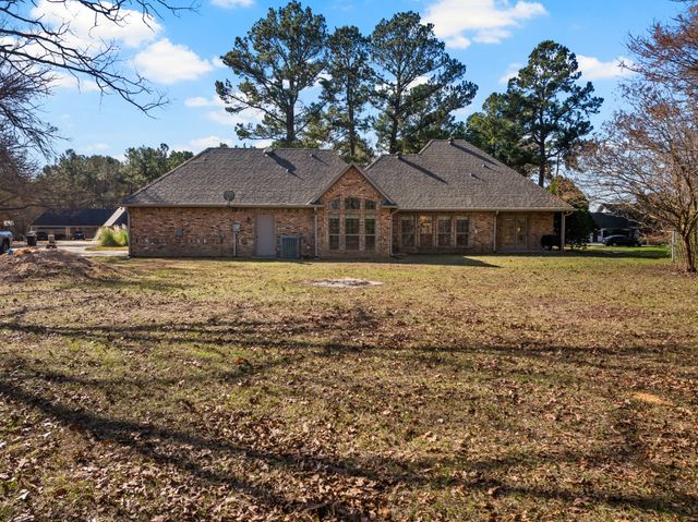 75 Private Road 4208, Mt Pleasant, TX 75455