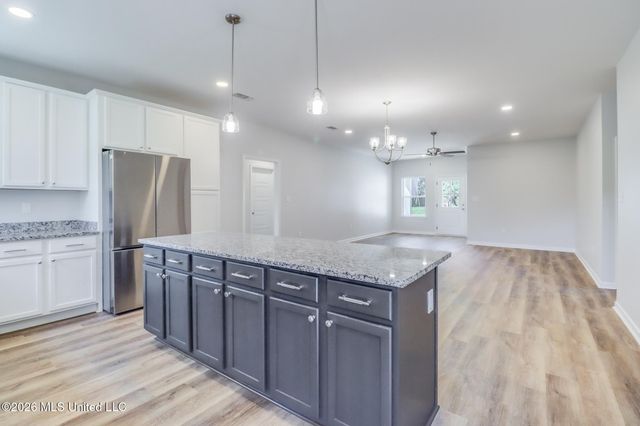 1820 S 2nd Street, Ocean Springs, MS 39564