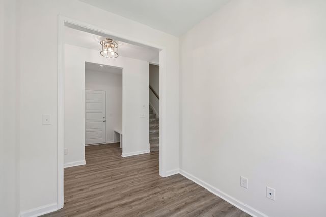 310 Buckadee Rd, La Vergne, TN 37086