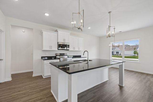 310 Buckadee Rd, La Vergne, TN 37086