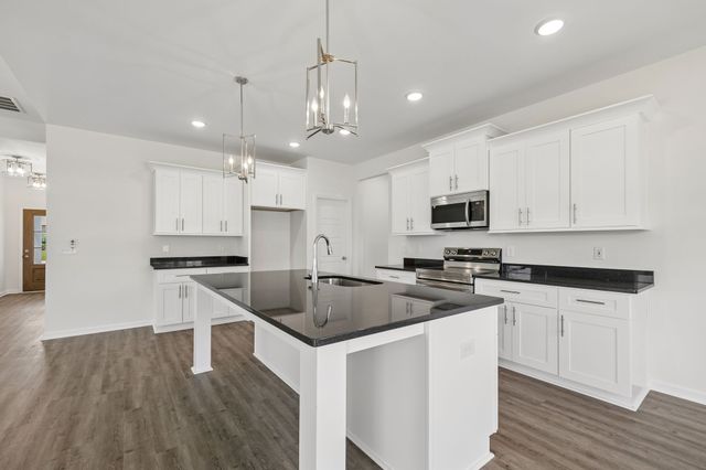 310 Buckadee Rd, La Vergne, TN 37086