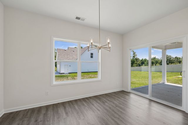 310 Buckadee Rd, La Vergne, TN 37086