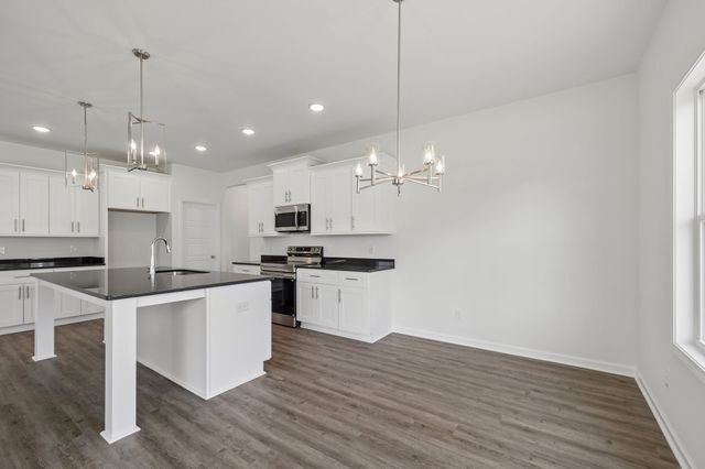 310 Buckadee Rd, La Vergne, TN 37086