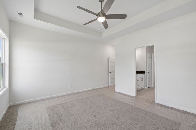 310 Buckadee Rd, La Vergne, TN 37086