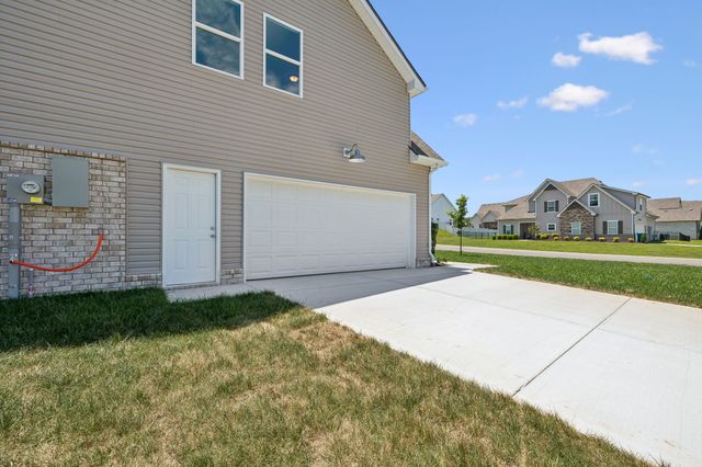 310 Buckadee Rd, La Vergne, TN 37086