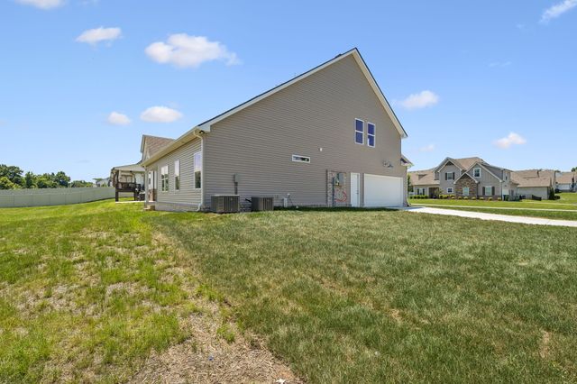 310 Buckadee Rd, La Vergne, TN 37086