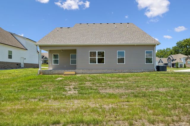 310 Buckadee Rd, La Vergne, TN 37086
