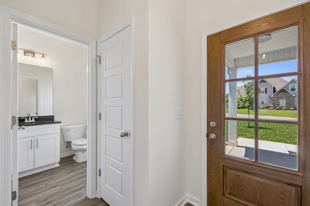 310 Buckadee Rd, La Vergne, TN 37086