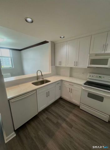 49 Day Street 409, Norwalk, CT 06854