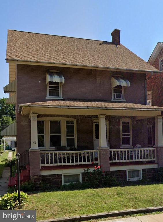 41 JENKINS AVE, Lansdale, PA 19446