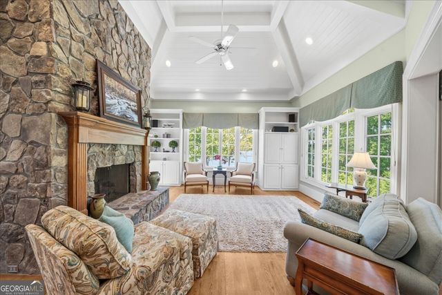 5340 Point South Drive, Gainesville, GA 30504