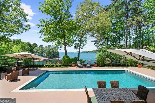 5340 Point South Drive, Gainesville, GA 30504