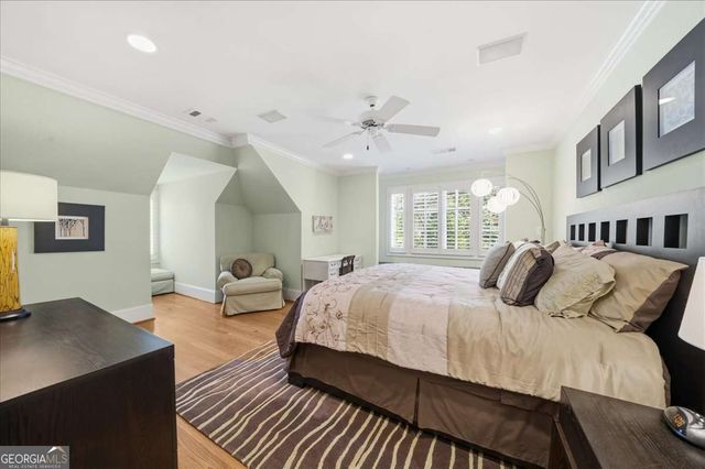 5340 Point South Drive, Gainesville, GA 30504