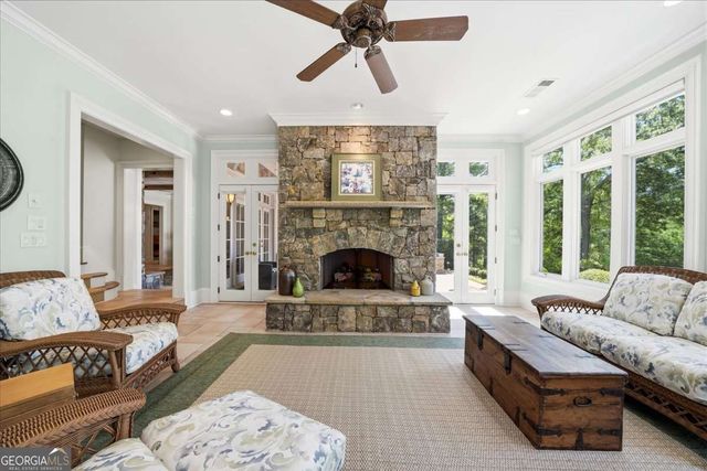 5340 Point South Drive, Gainesville, GA 30504