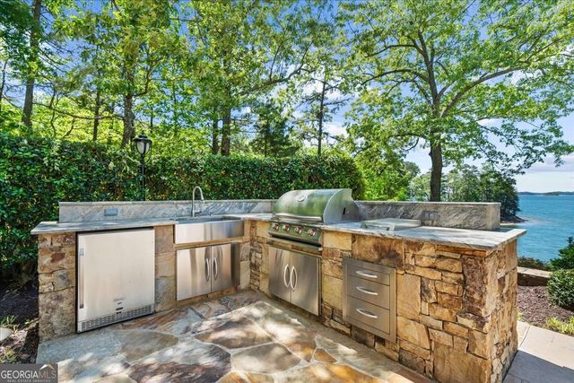 5340 Point South Drive, Gainesville, GA 30504