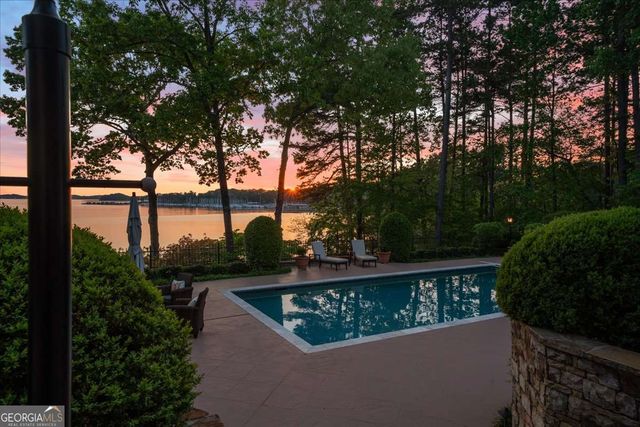 5340 Point South Drive, Gainesville, GA 30504