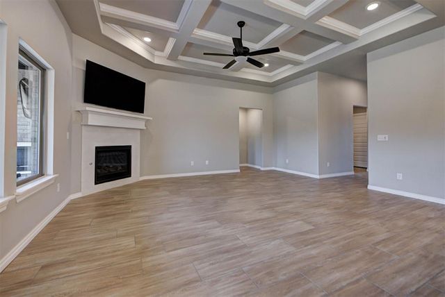 8125 Mountain Oak Drive, Edmond, OK 73034
