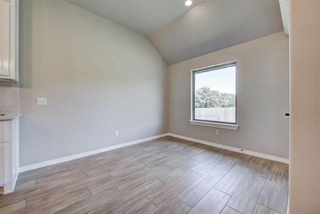 8125 Mountain Oak Drive, Edmond, OK 73034