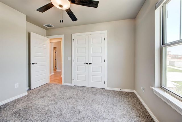 8125 Mountain Oak Drive, Edmond, OK 73034