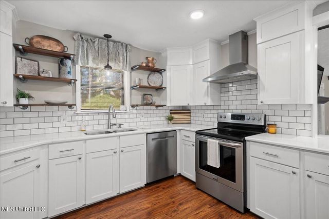 1064 Pine Cone Lane, Summit, MS 39666