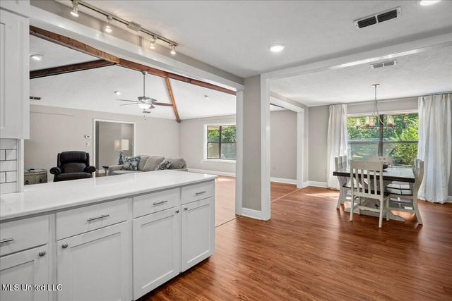 1064 Pine Cone Lane, Summit, MS 39666
