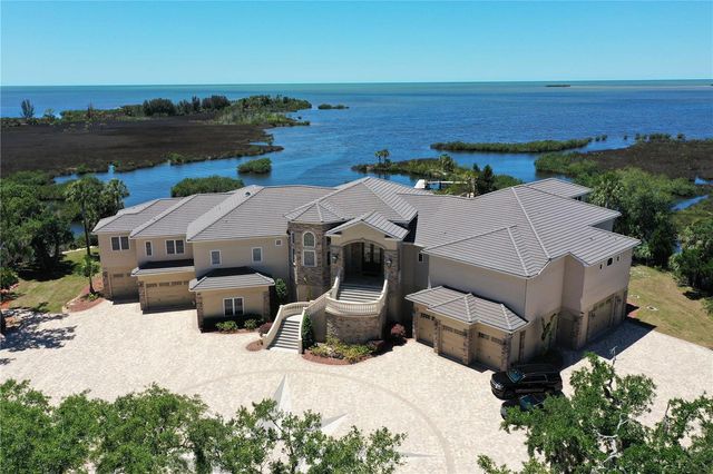 1227 OSOWAW BOULEVARD, Spring Hill, FL 34607