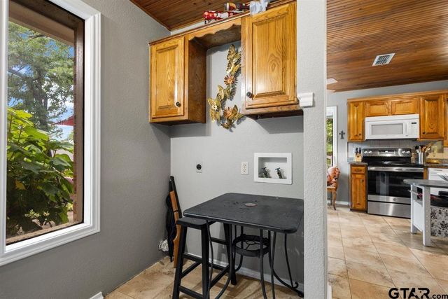 241 Hideaway Lane Central, Hideaway, TX 75771