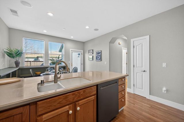 2311 Rose Arbor Dr, Sacramento, CA 95835