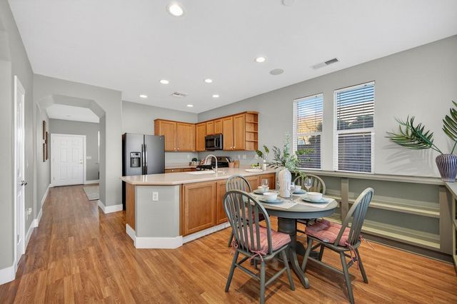 2311 Rose Arbor Dr, Sacramento, CA 95835